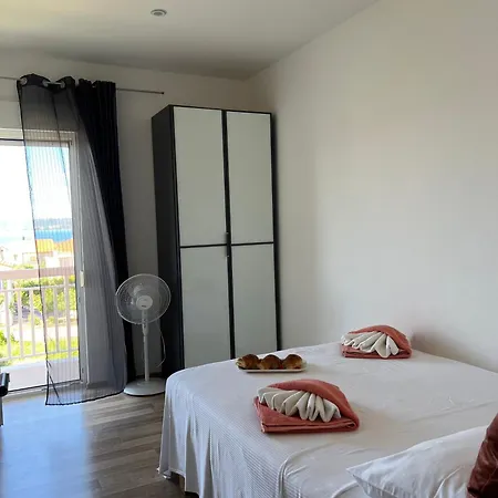 Moderne Meerblick Ap,1 Mit Pool Und Terrasse Bbq In Der Naehe Von Split Trogir *
