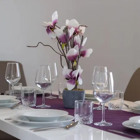 Moderne Meerblick Ap,1 Mit Pool Und Terrasse Bbq In Der Naehe Von Split Trogir Apartment