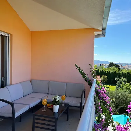 Moderne Meerblick Ap,1 Mit Pool Und Terrasse Bbq In Der Naehe Von Split Trogir Apartment *